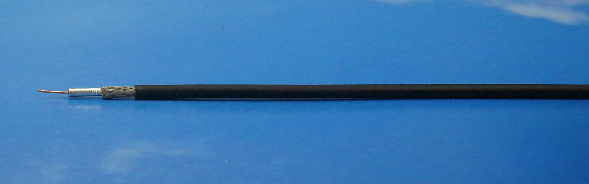 JBY100 Low loss 2,8mm coax Black