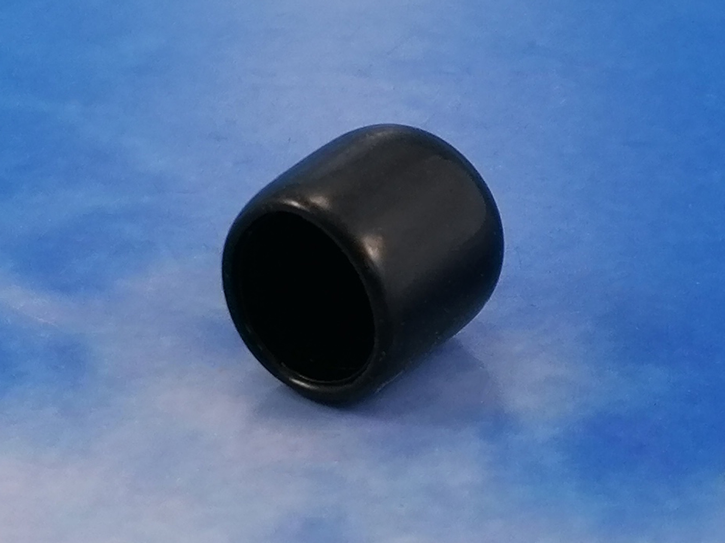 Black PVC cap for  TNC/BNC female
Jyebao TNC80DP-BLACK