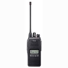 IC-F1000S Icom VHF handheld radio
With display, 4 Key
incl. charger, battery and antenna