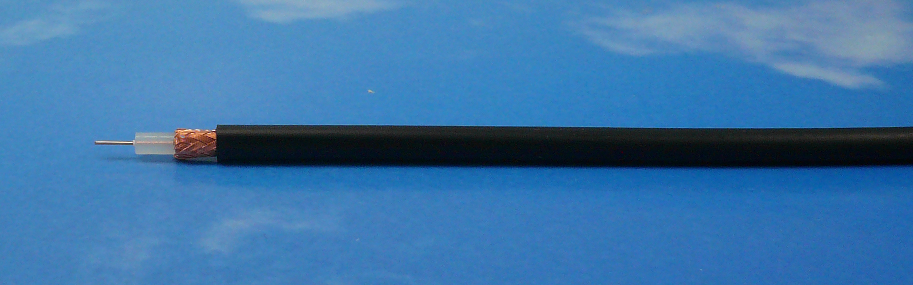 RG59LSFROH 75ohm  FEEDFLEX
100meter Drum